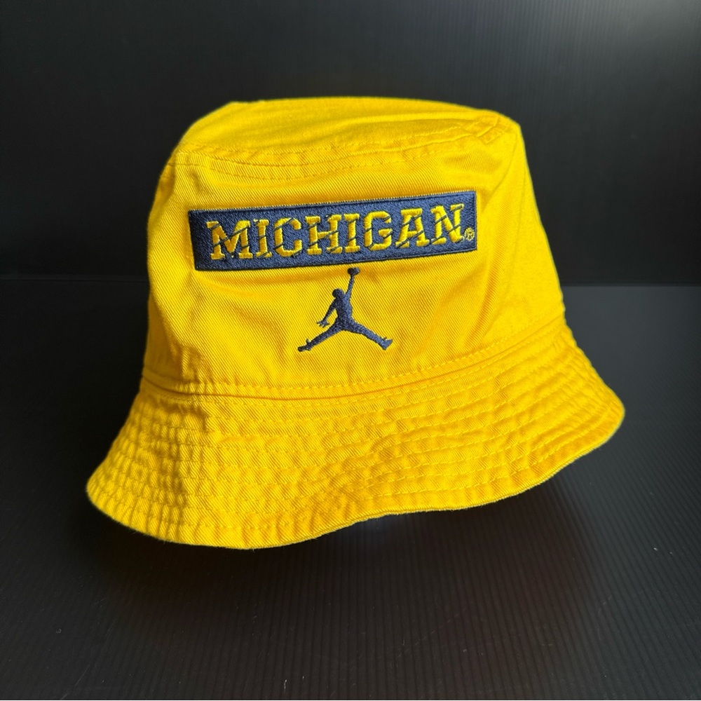 NWT Michigan Wolverines Jordan Yellow Bucket Hat Size Large Jumpman College NCAA